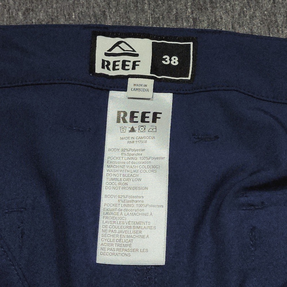 Reef Hybrid Shorts 38 x8 Men 20" Blue Stretch Performance Surf Casual Beach READ - Picture 3 of 11